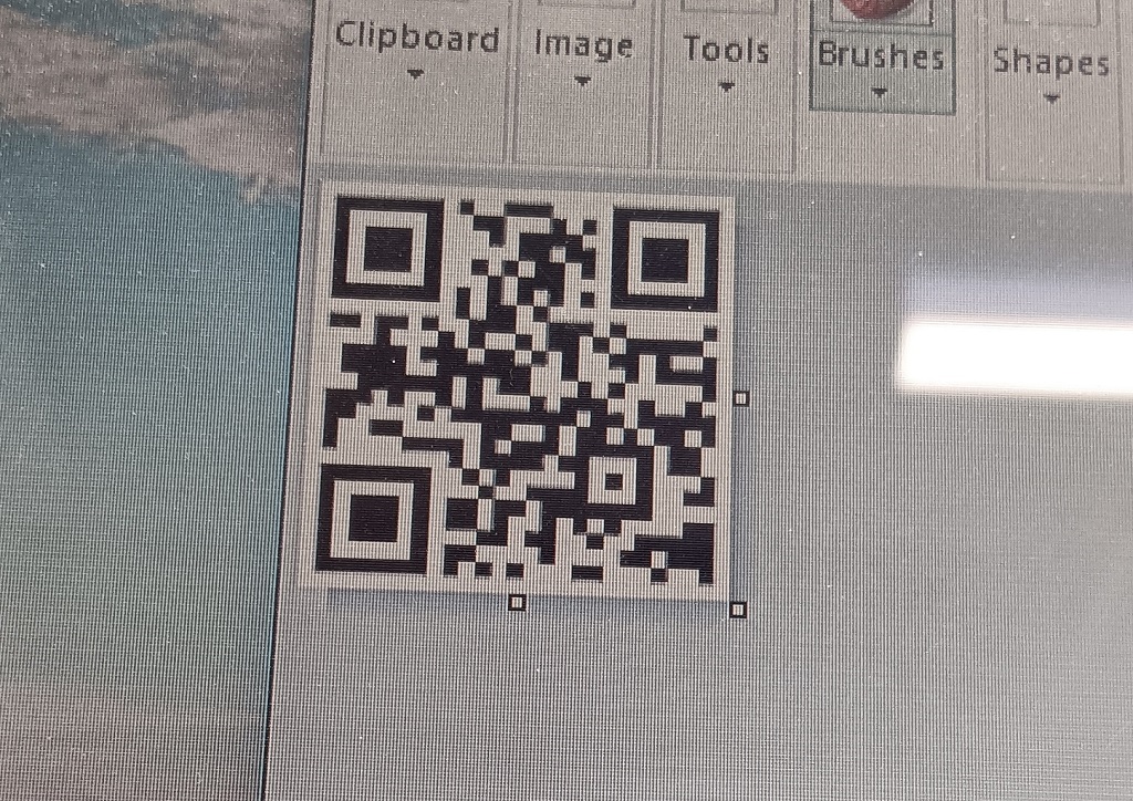 qr code scanner off screen
